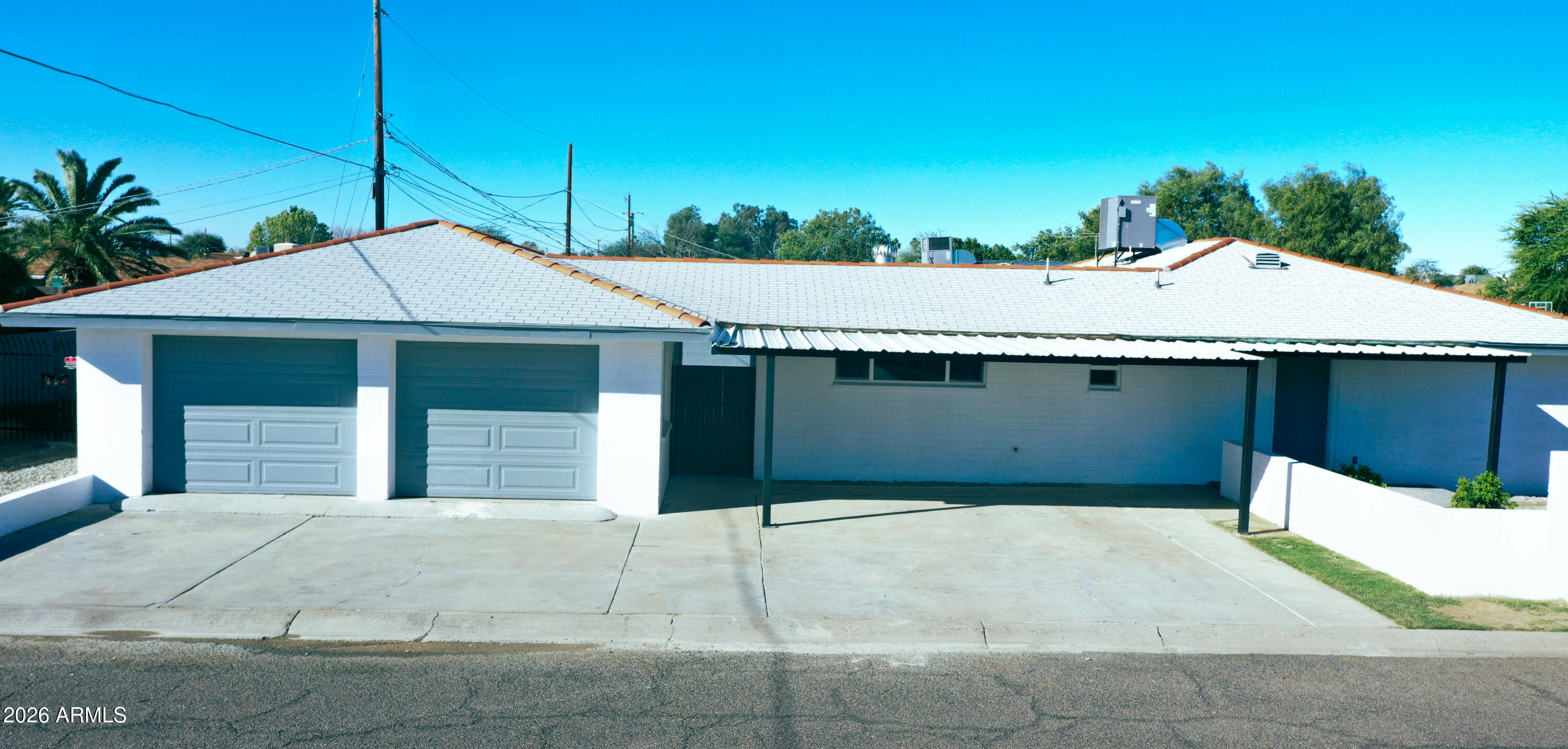 a house view with a outdoor space