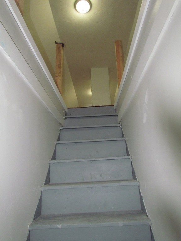 6 Tewksbury Road Worcester, MA 01602 - Photo 19 of 25 Gallery Image 19