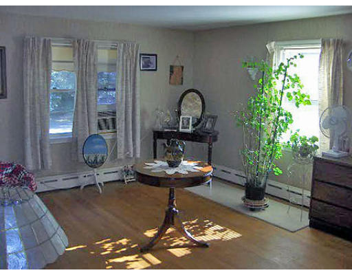 410 Ridge Street Arlington, MA 02474 - Photo 8 of 10