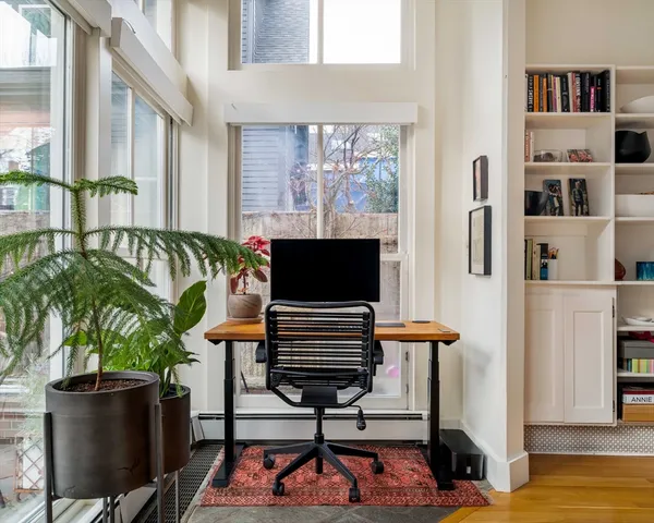 $1,295,000 | 61 Dana Street, Unit 4, Cambridge, MA 02138