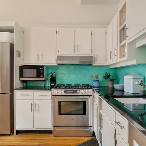 $1,295,000 | 61 Dana Street, Unit 4, Cambridge, MA 02138