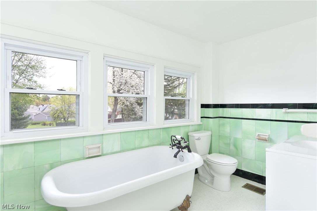 2624 Mogadore Road Akron, OH 44312 - Photo 15 of 28 Gallery Image 15