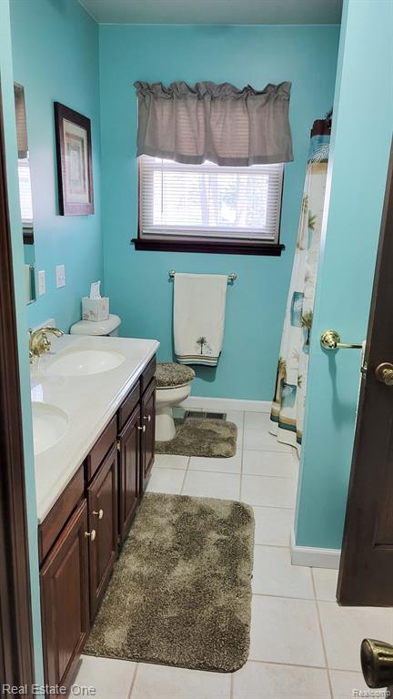 1303 Maple Grove Road Lapeer, MI 48446 - Photo 26 of 38