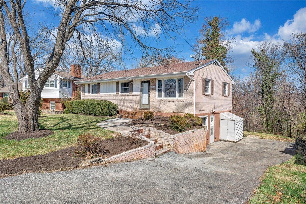 1707 Glendon Road Salem, VA 24153 - Photo 41 of 41 a view of a house with a yard