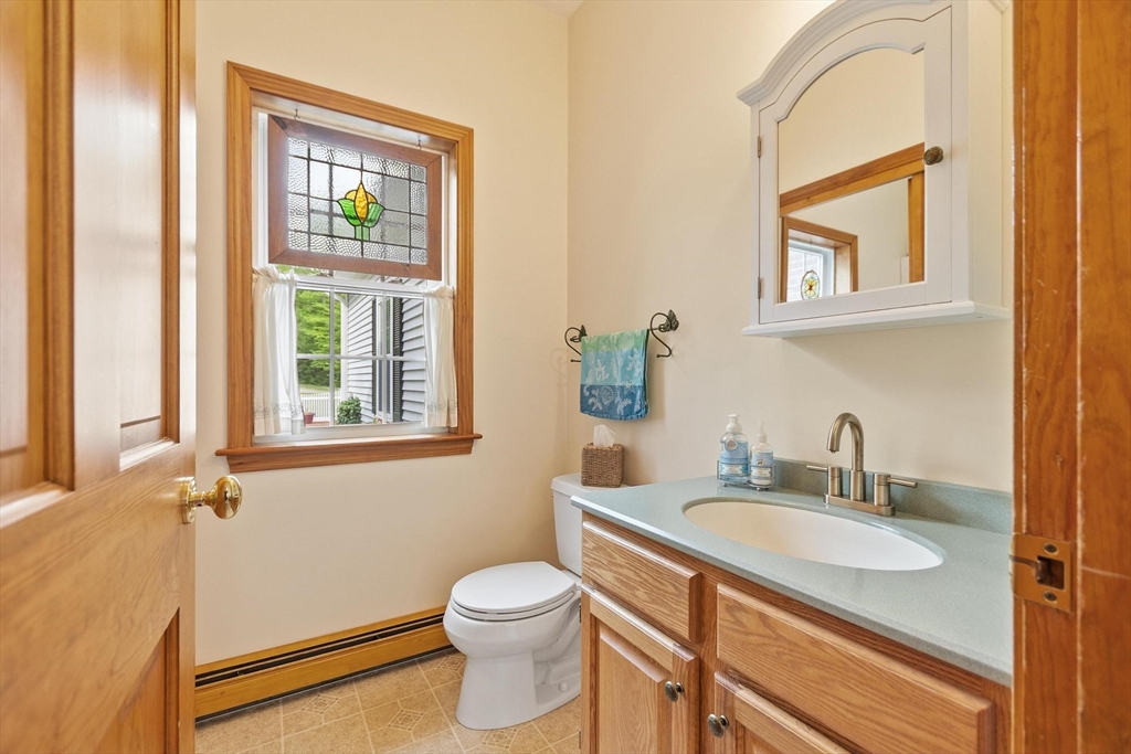 175 State Road Templeton, MA 01436 - Photo 16 of 42