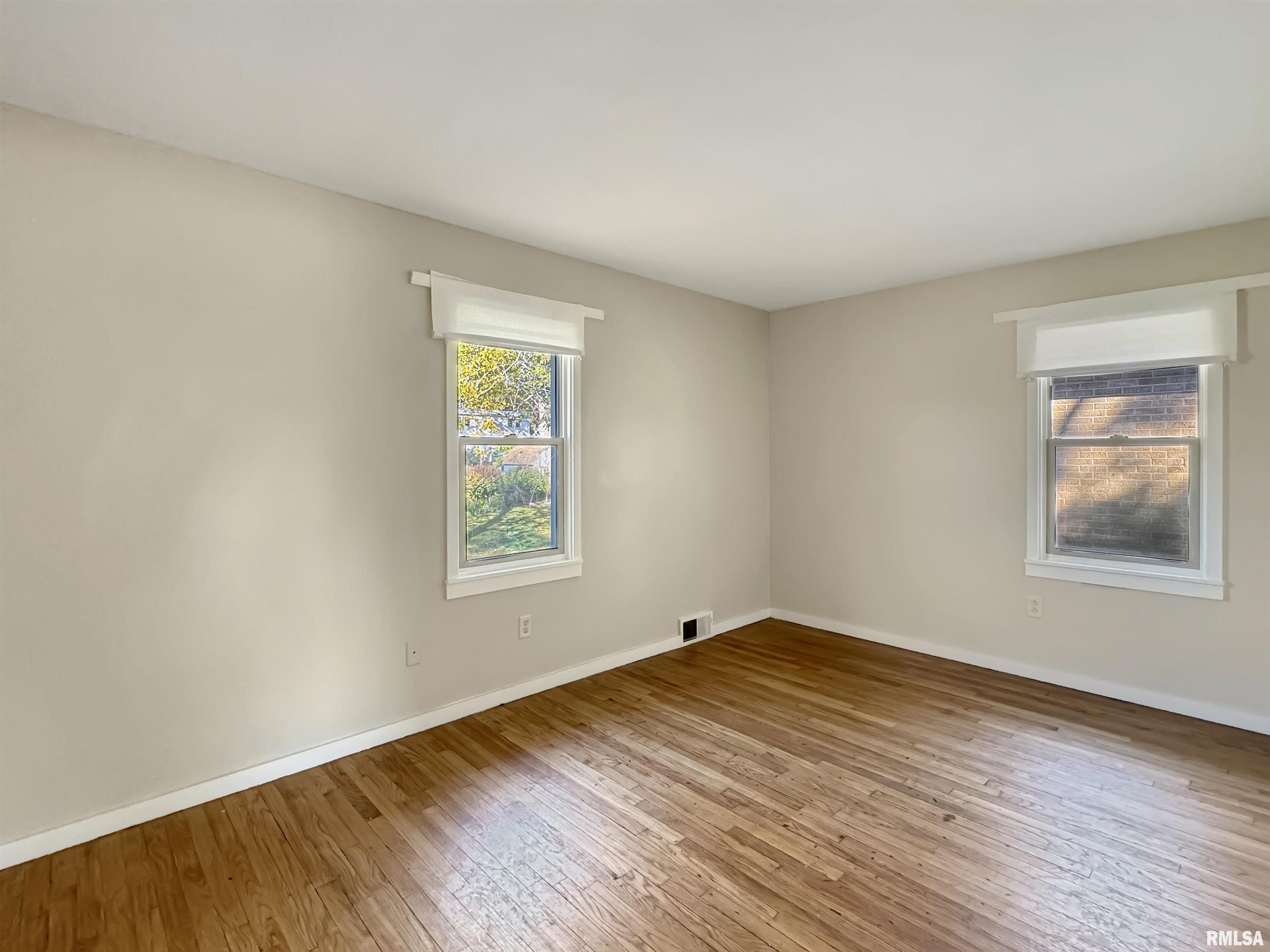 1005 Walnut Street Washington, IL 61571 - Photo 17 of 26