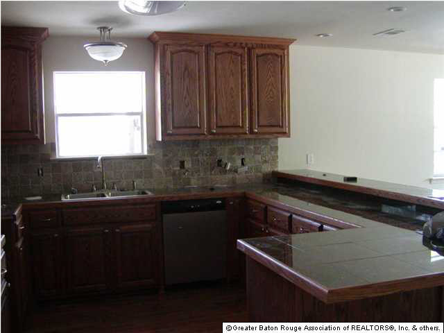 16820 Bonham Avenue Baton Rouge, LA 70816 - Photo 2 of 6 Gallery Image 2