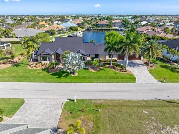 $1,650,000 | 1701 Casey Key Drive, Punta Gorda, FL 33950