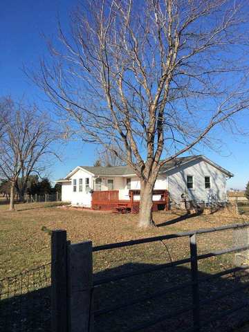22477 Star Road Tampico, IL 61283 - Photo 2 of 20