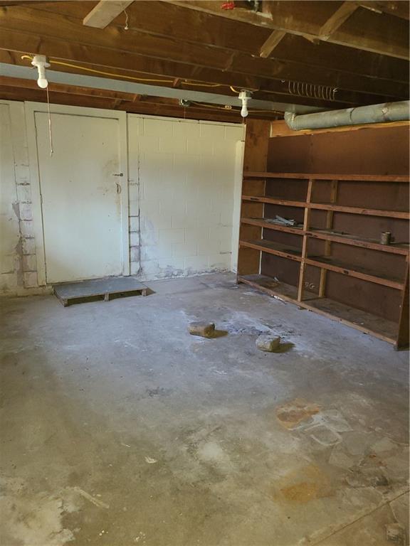 122 Logan Road New Castle, PA 16102 - Photo 15 of 17 a view of room with an empty space