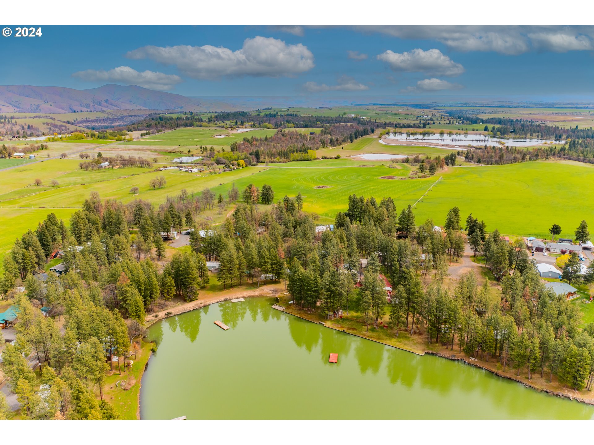 12 North Frontage Road Wamic, OR 97063 - Photo 11 of 37 Gallery Image 11