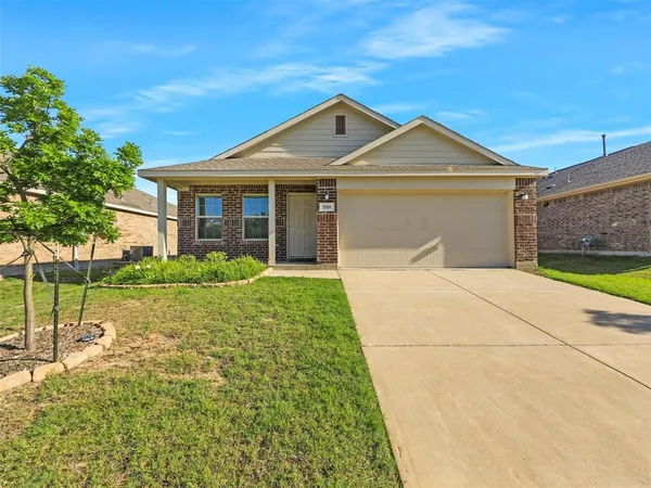 $2,200 | 1701 River Crossing Drive, Anna, TX 75409