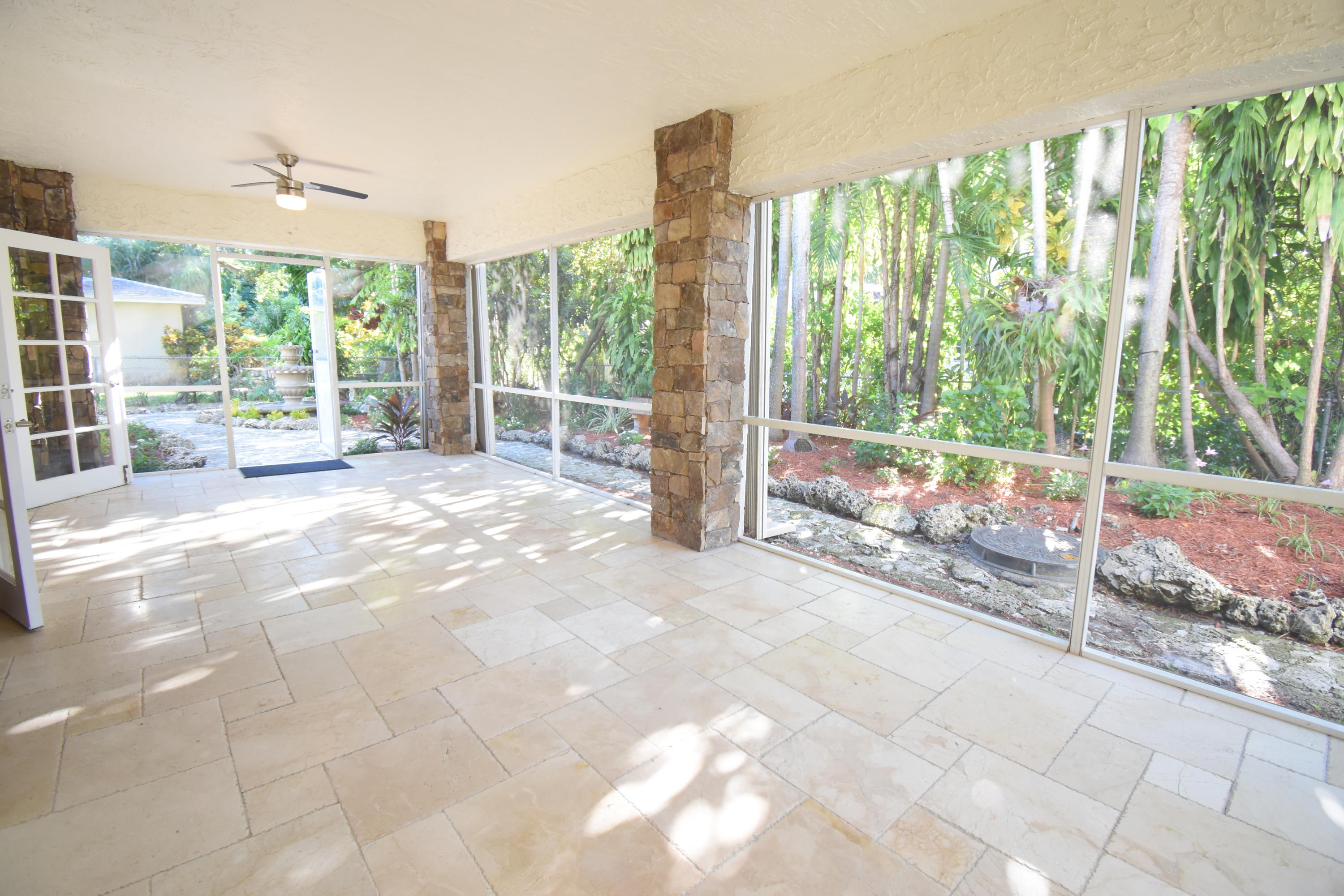900 El Rado Street Coral Gables, FL 33134 - Photo 11 of 50 DSC_0524