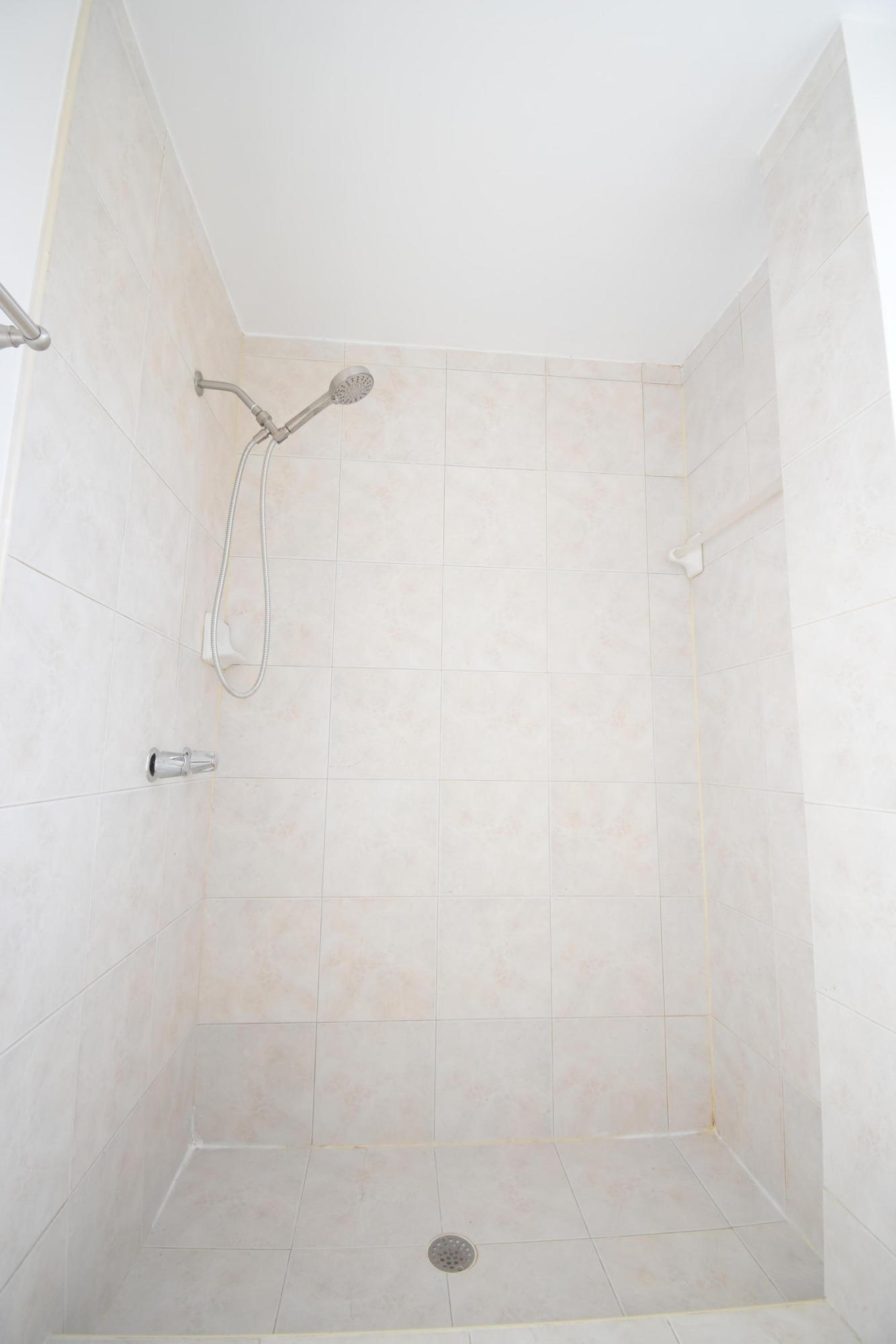 900 El Rado Street Coral Gables, FL 33134 - Photo 35 of 50 DSC_0565