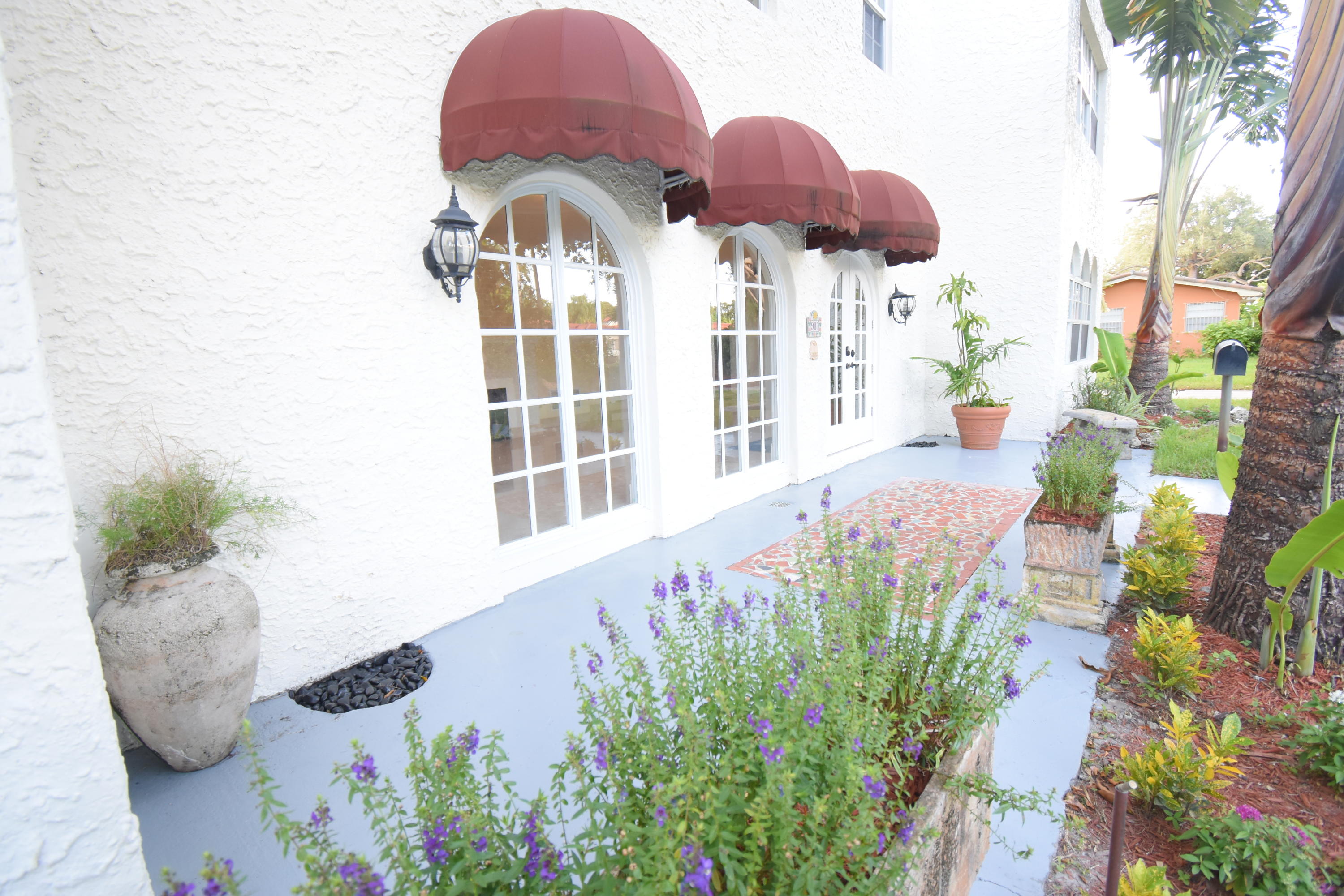 900 El Rado Street Coral Gables, FL 33134 - Photo 40 of 50 DSC_0446