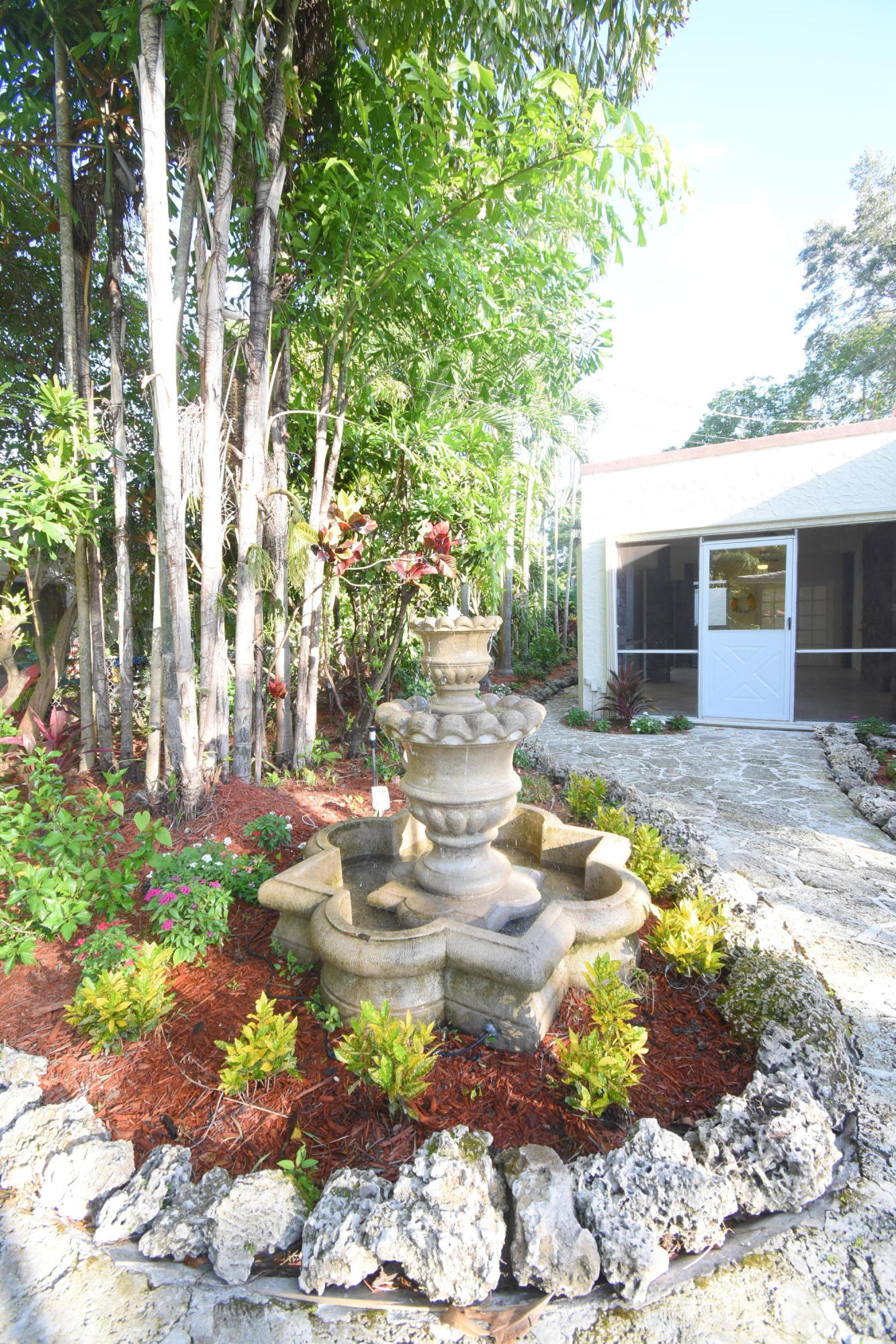 900 El Rado Street Coral Gables, FL 33134 - Photo 47 of 50 DSC_0679