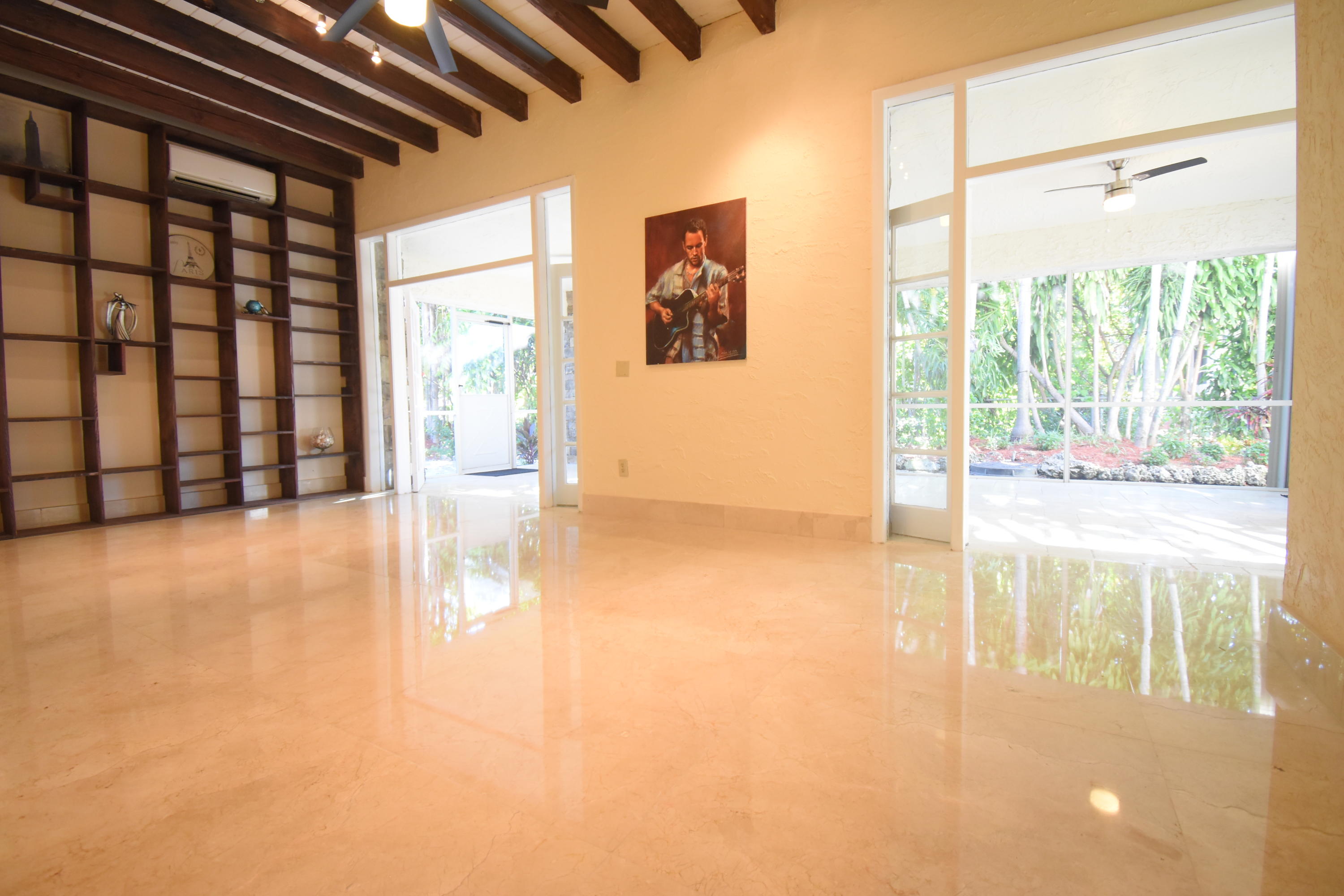 900 El Rado Street Coral Gables, FL 33134 - Photo 6 of 50 DSC_0515