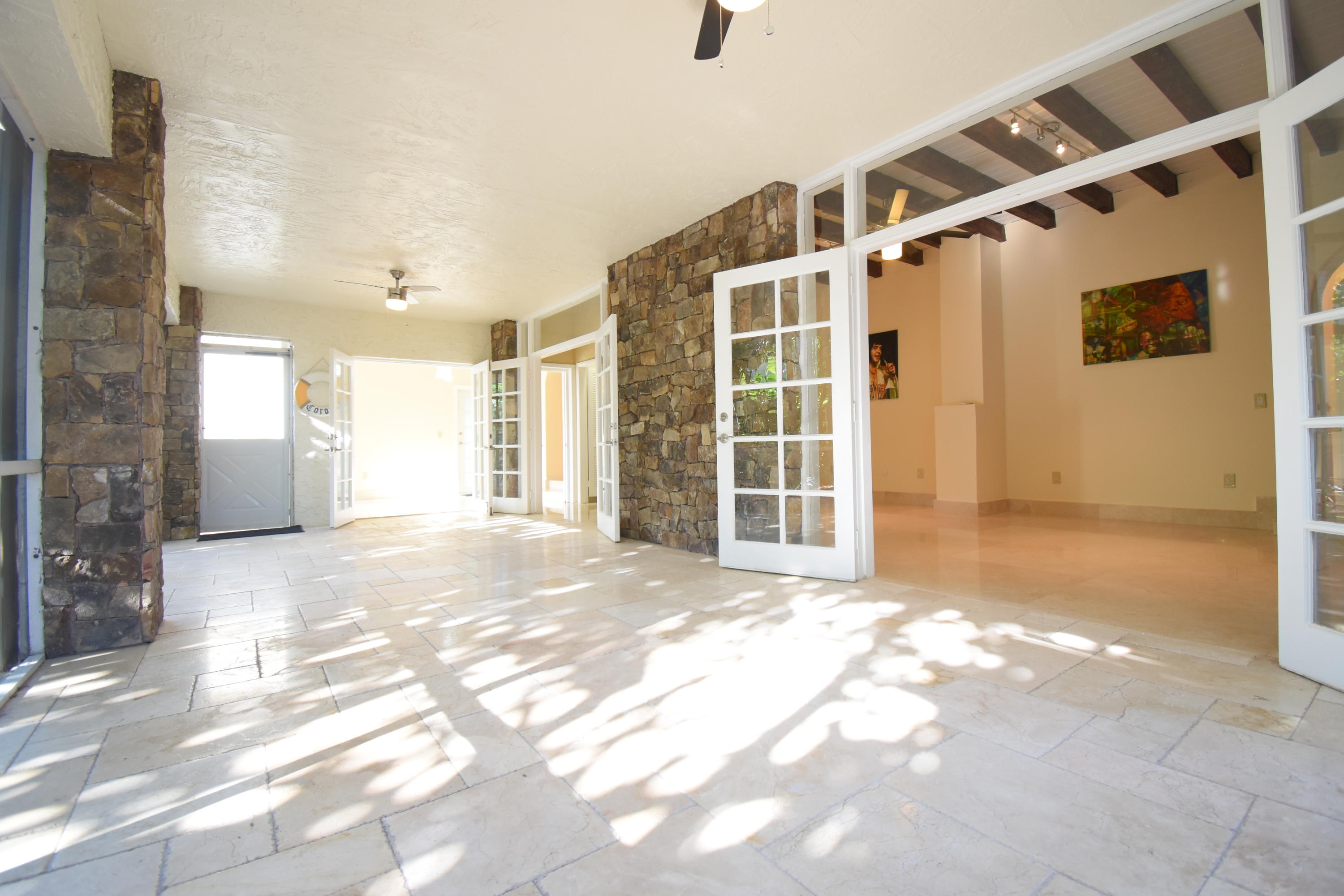 900 El Rado Street Coral Gables, FL 33134 - Photo 9 of 50 DSC_0521