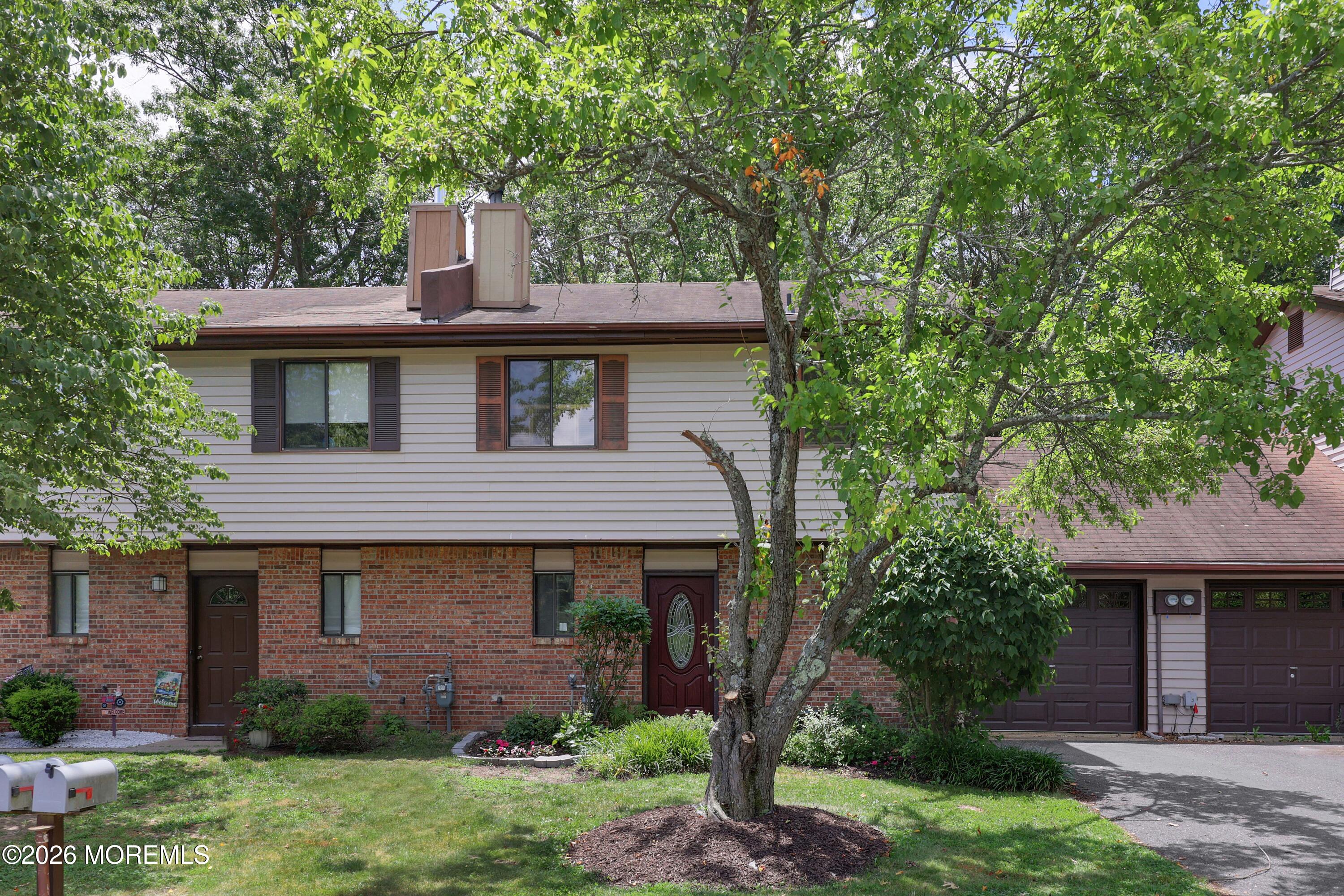 7 Wren Way Howell, NJ 07731 - Photo 1 of 30 758A1425_6_7_8_9