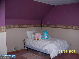 1 Kings Road Sicklerville, NJ 08081 - Photo 6 of 12 Bedroom 2