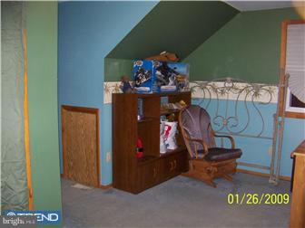 1 Kings Road Sicklerville, NJ 08081 - Photo 8 of 12 Bedroom 3