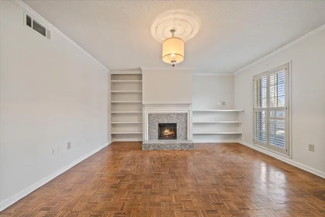 $1,675 | 1039 Park Ct Drive, Memphis, TN 38119