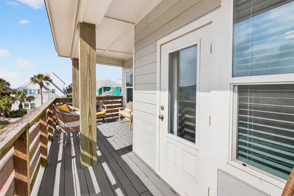 a building outdoor space with patio furniture