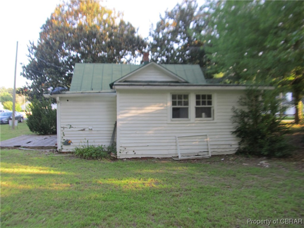 6847 Williams Landing Road Hayes, VA 23072 - Photo 7 of 21