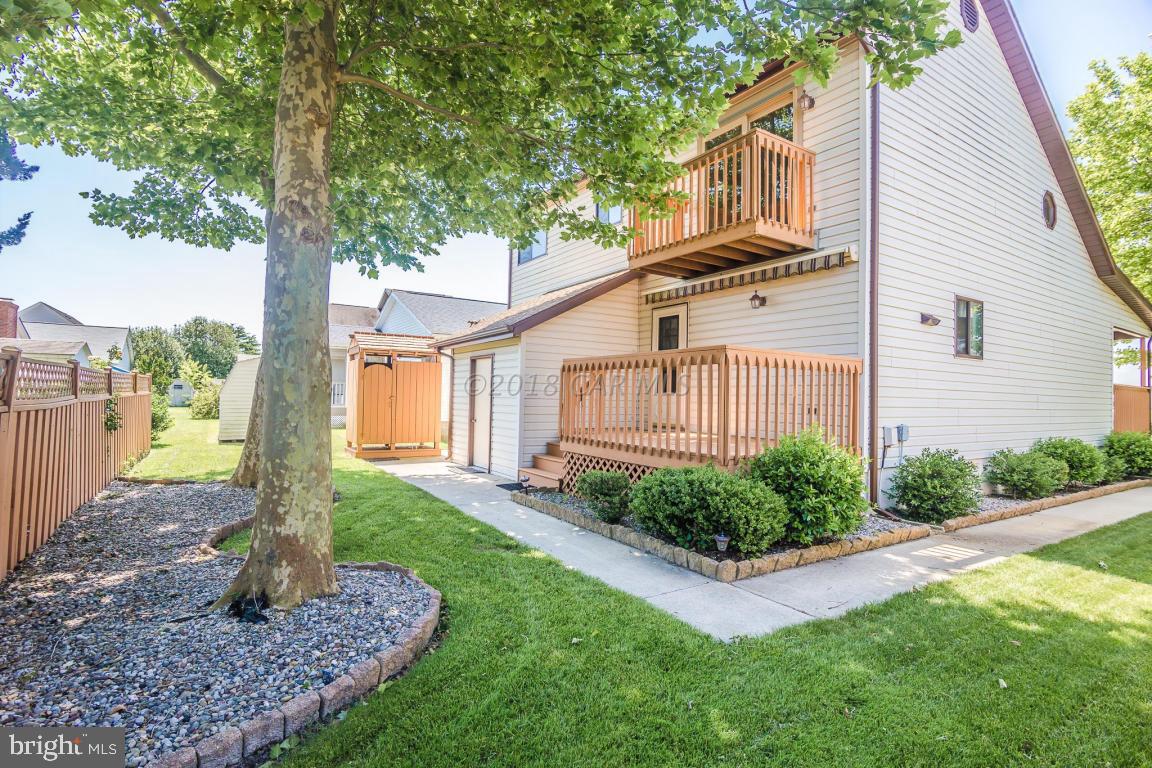 612 South Surf Road Ocean City, MD 21842 - Photo 2 of 34