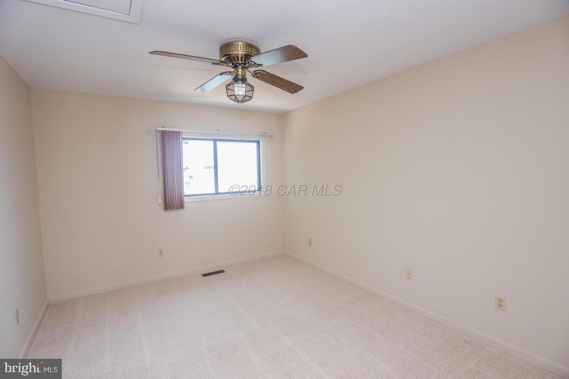 612 South Surf Road Ocean City, MD 21842 - Photo 15 of 34