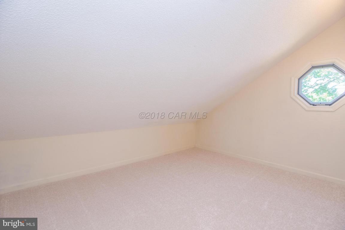 612 South Surf Road Ocean City, MD 21842 - Photo 18 of 34