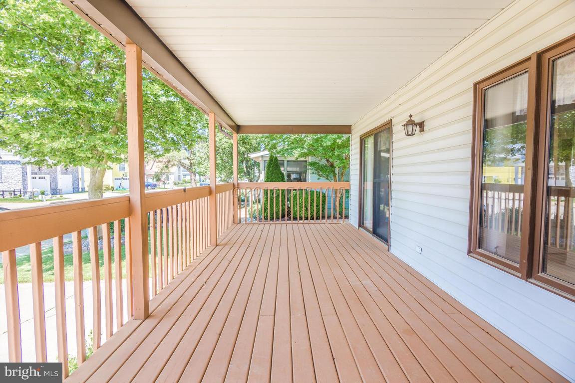 612 South Surf Road Ocean City, MD 21842 - Photo 27 of 34