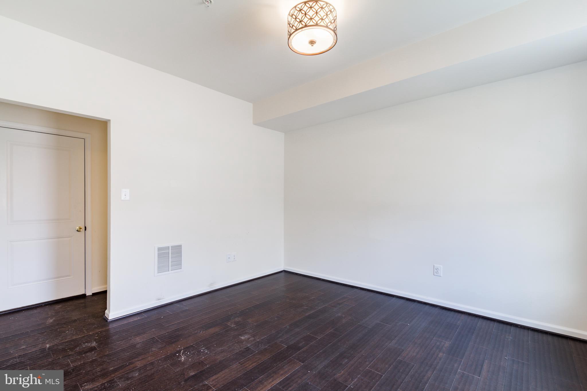 7887 Patterson Way Hanover, MD 21076 - Photo 3 of 28