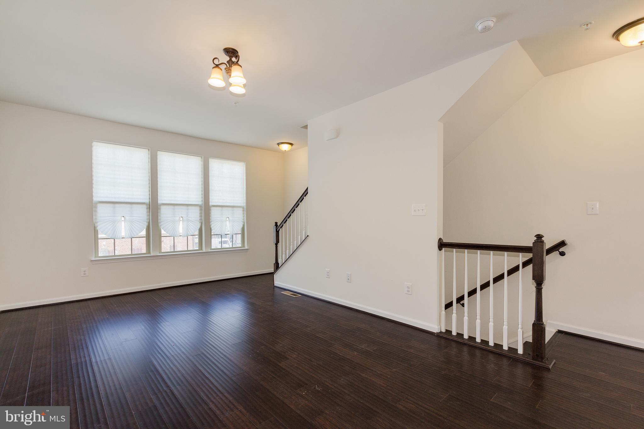 7887 Patterson Way Hanover, MD 21076 - Photo 7 of 28