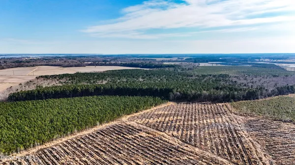 $110,000 | 10 Ballahack Road, Hertford, NC 27944