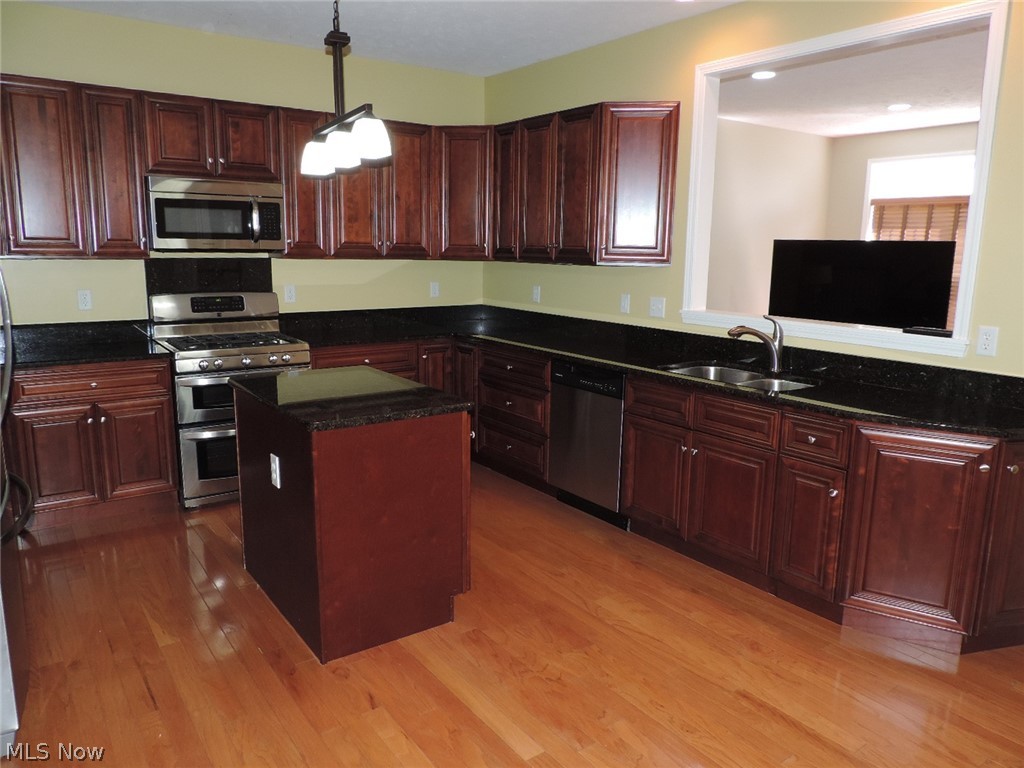 30245 Center Ridge Road, Unit 13 Westlake, OH 44145 - Photo 7 of 20 Gallery Image 7