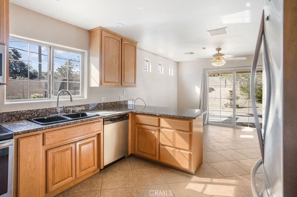 57550 Old Mill Road Yucca Valley, CA 92284 - Photo 11 of 37