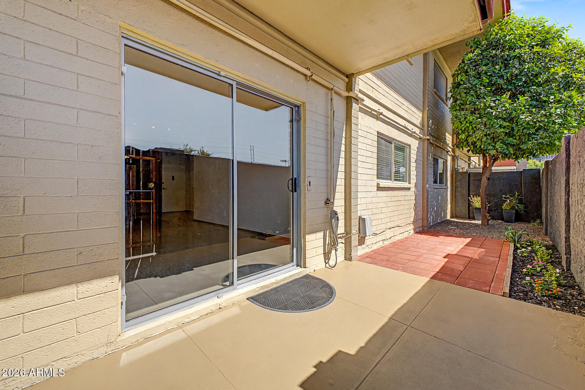 355 East Thomas Road, Unit B106 Phoenix, AZ 85012 - Photo 15 of 21
