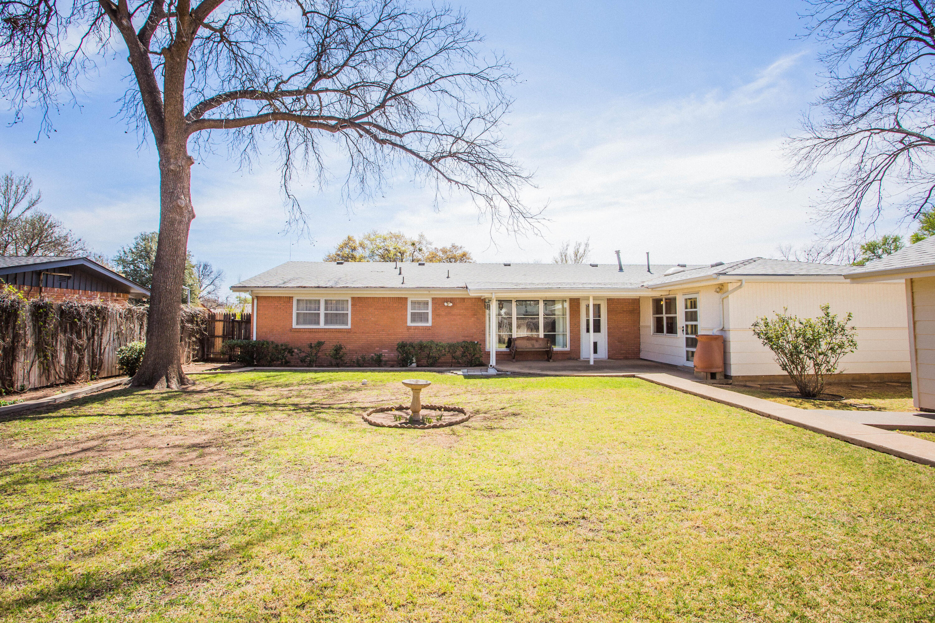 2708 59th Street Lubbock, TX 79413 - Photo 30 of 33 jb