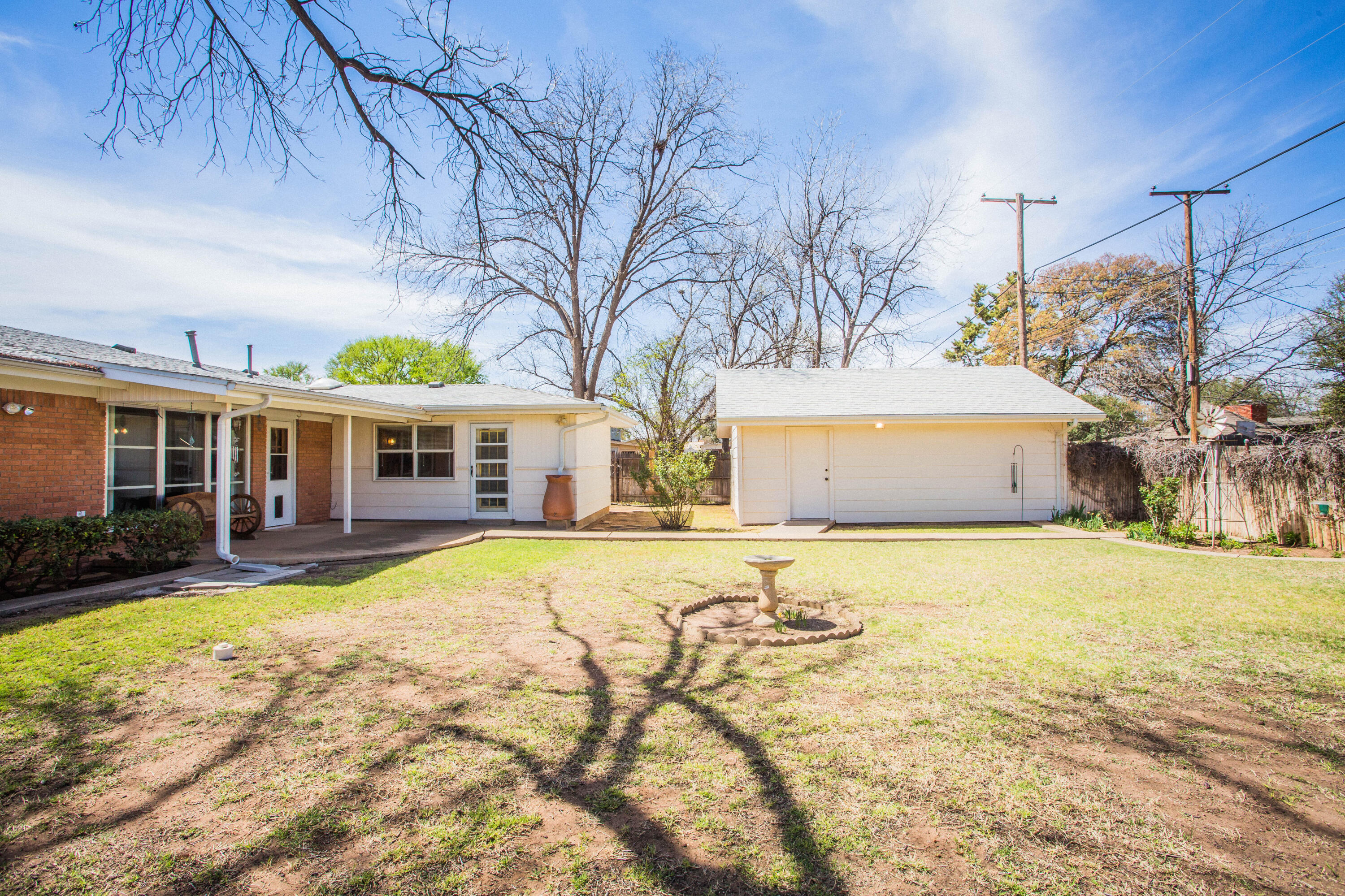 2708 59th Street Lubbock, TX 79413 - Photo 32 of 33 jd
