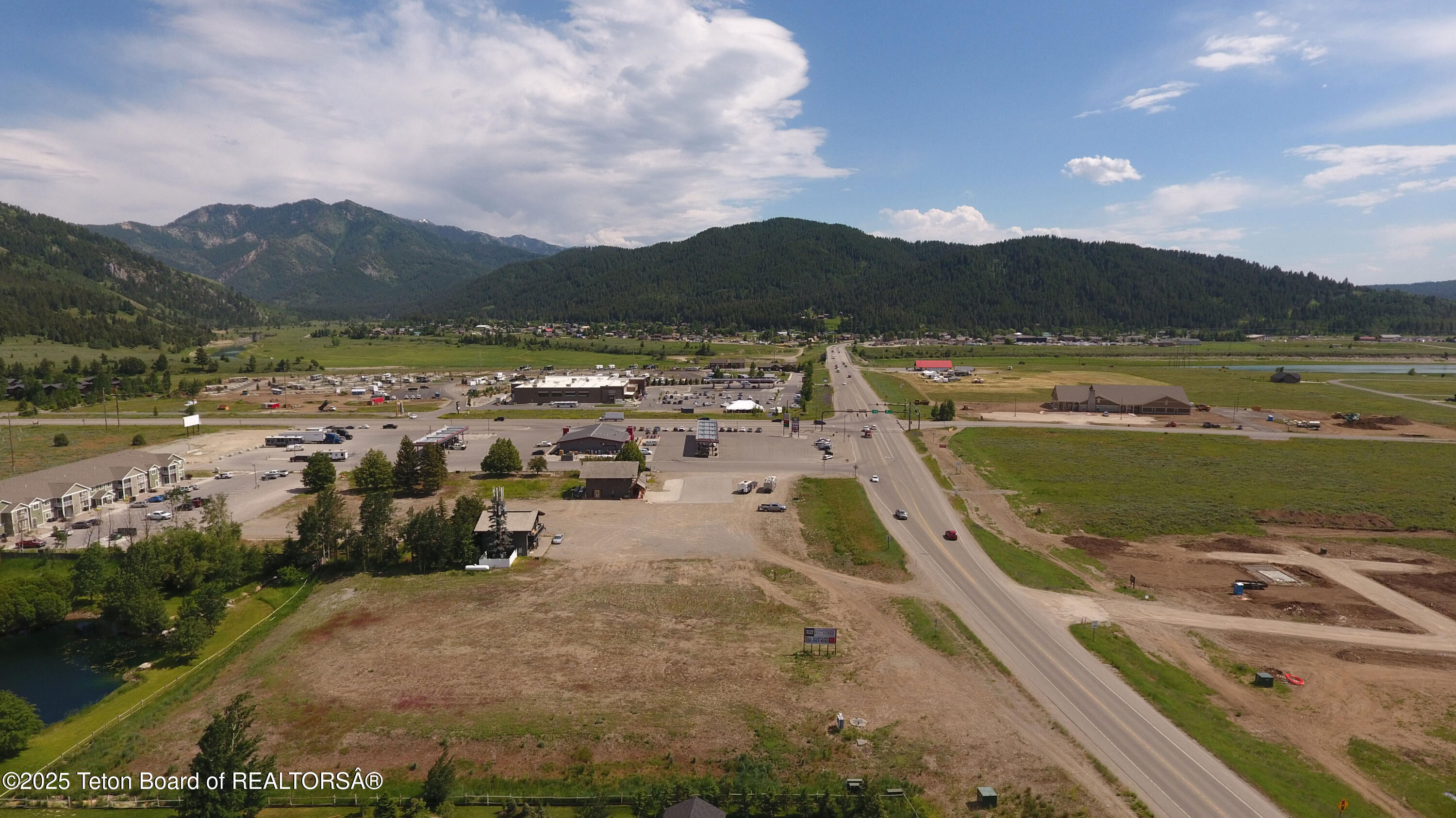 50 Highway 26 Alpine, WY 83128 - Photo 3 of 9 boadwalk_s