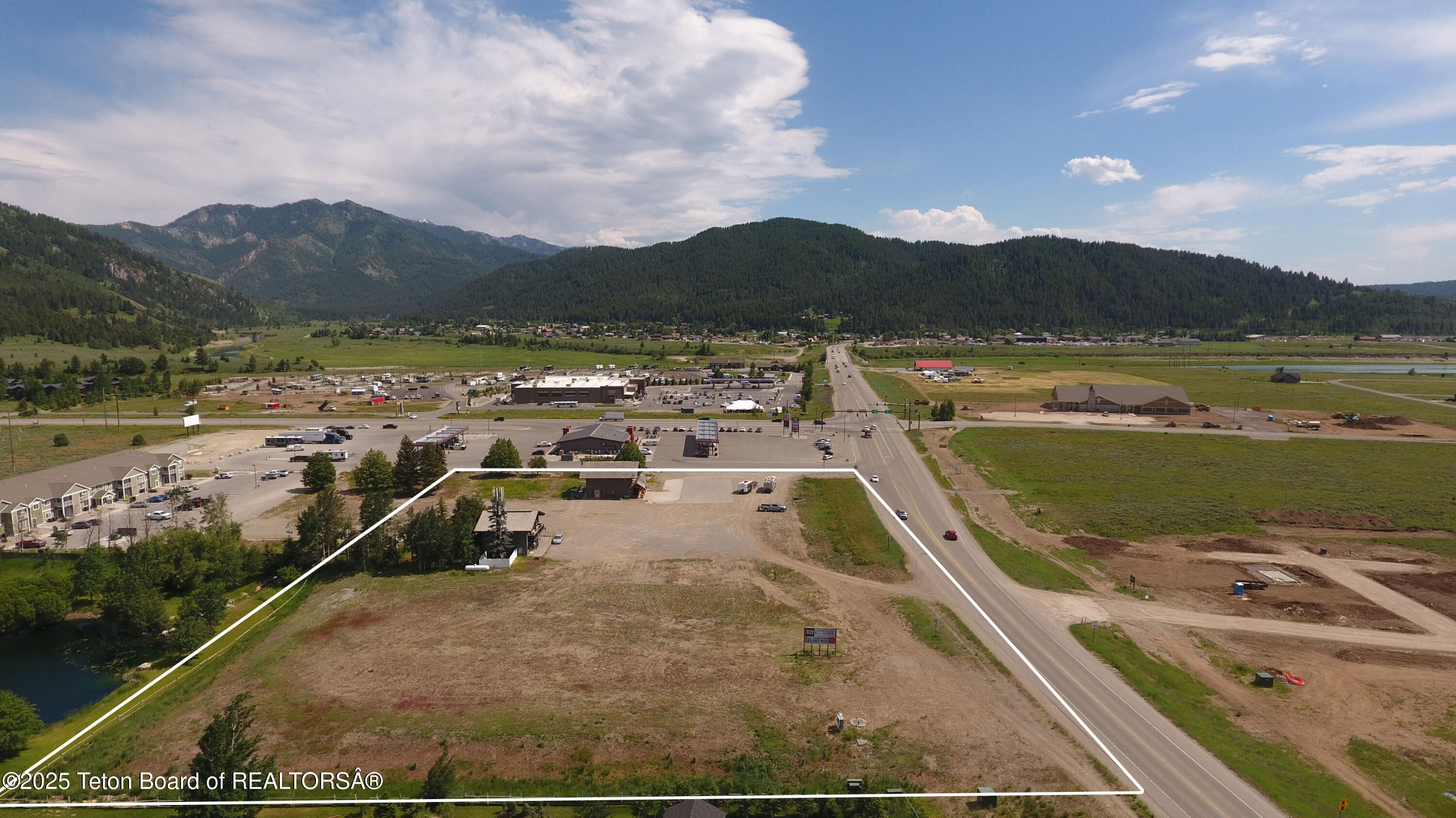 50 Highway 26 Alpine, WY 83128 - Photo 8 of 9 boadwalk_s_outline