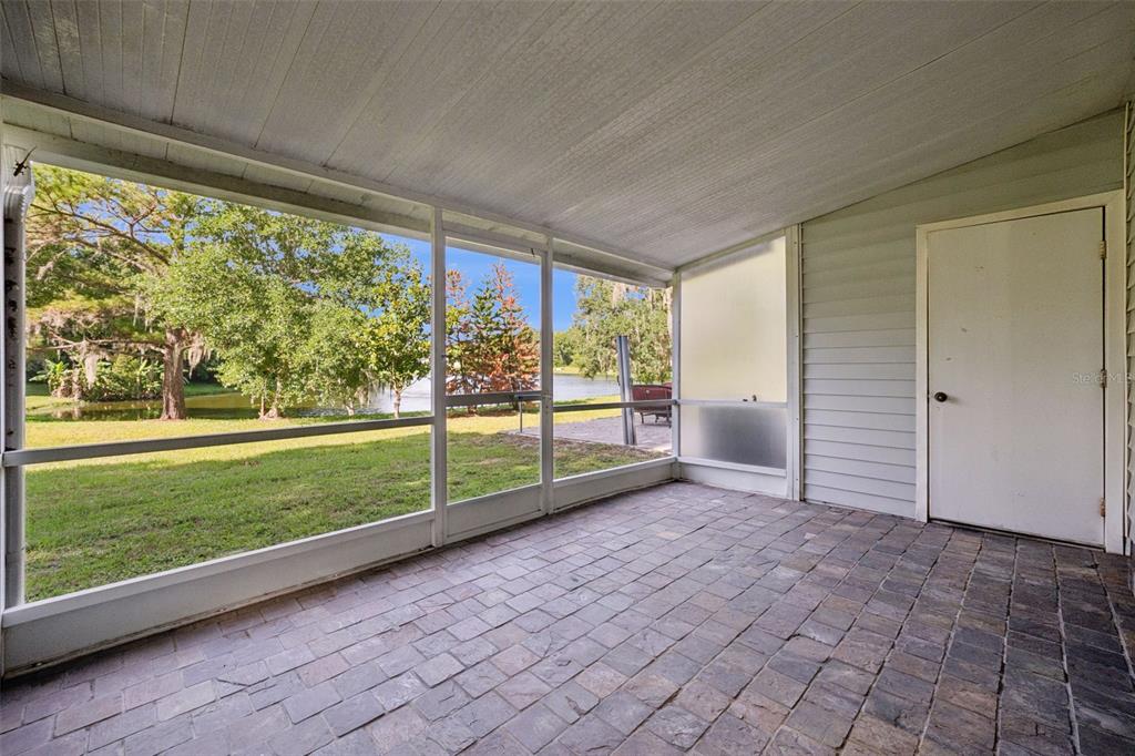 498 Green Spring Circle Winter Springs, FL 32708 - Photo 17 of 20 a view of outdoor space with backyard