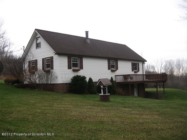 496 Helens Road Union Dale, PA 18470 - Photo 7 of 22 Gallery Image 7