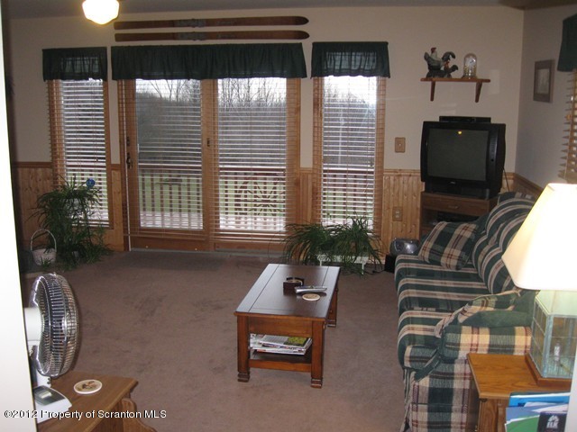 496 Helens Road Union Dale, PA 18470 - Photo 9 of 22 Gallery Image 9