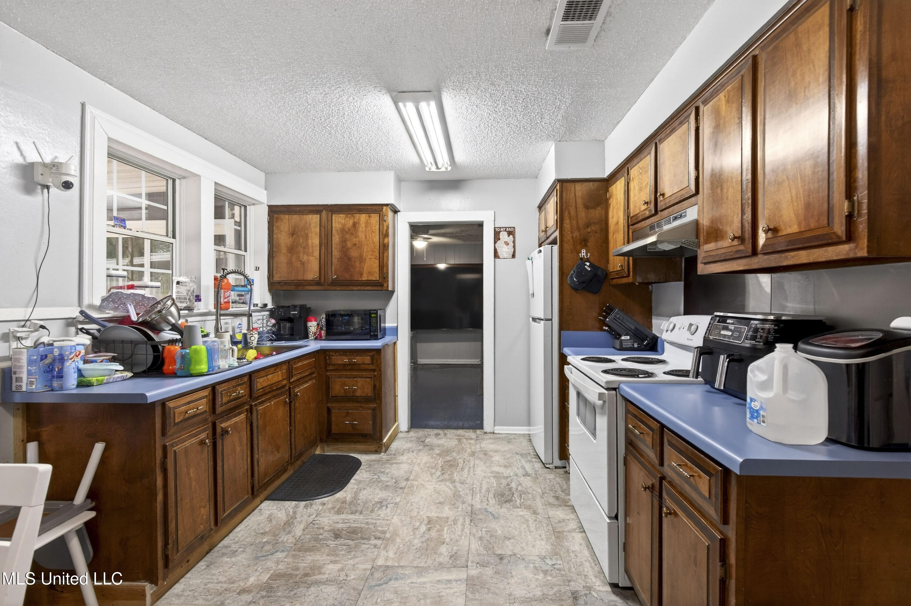 7621 Elder Ferry Road Moss Point, MS 39563 - Photo 11 of 41 7621ElderFerryRd-11