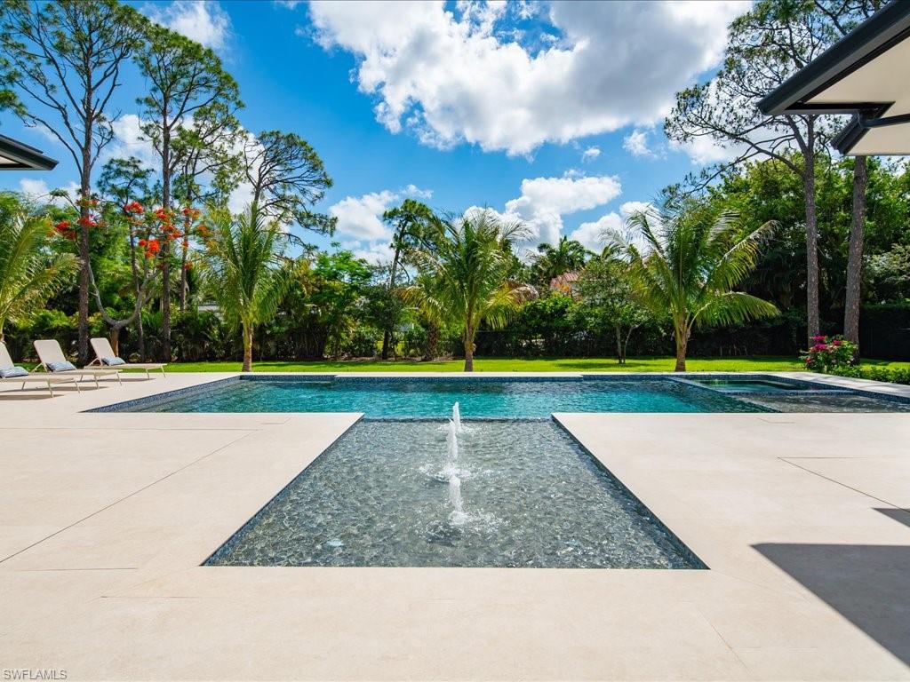 500 Ridge Drive Naples, FL 34108 - Photo 43 of 50