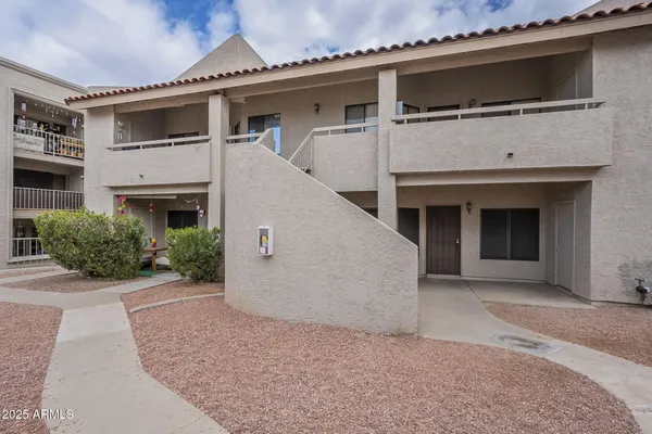 $199,990 | 11666 North 28th Drive, Unit 196, Phoenix, AZ 85029