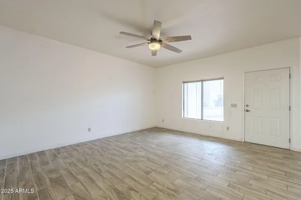 $199,990 | 11666 North 28th Drive, Unit 196, Phoenix, AZ 85029