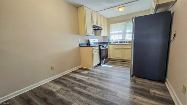 $1,650 | 4059 Village Place, Winston-Salem, NC 27127